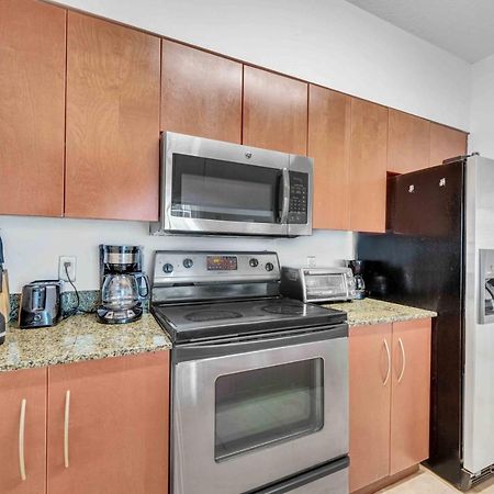 Modern 1 Bed In The Heart Of Brickell With Free Parking Appartement Miami Buitenkant foto