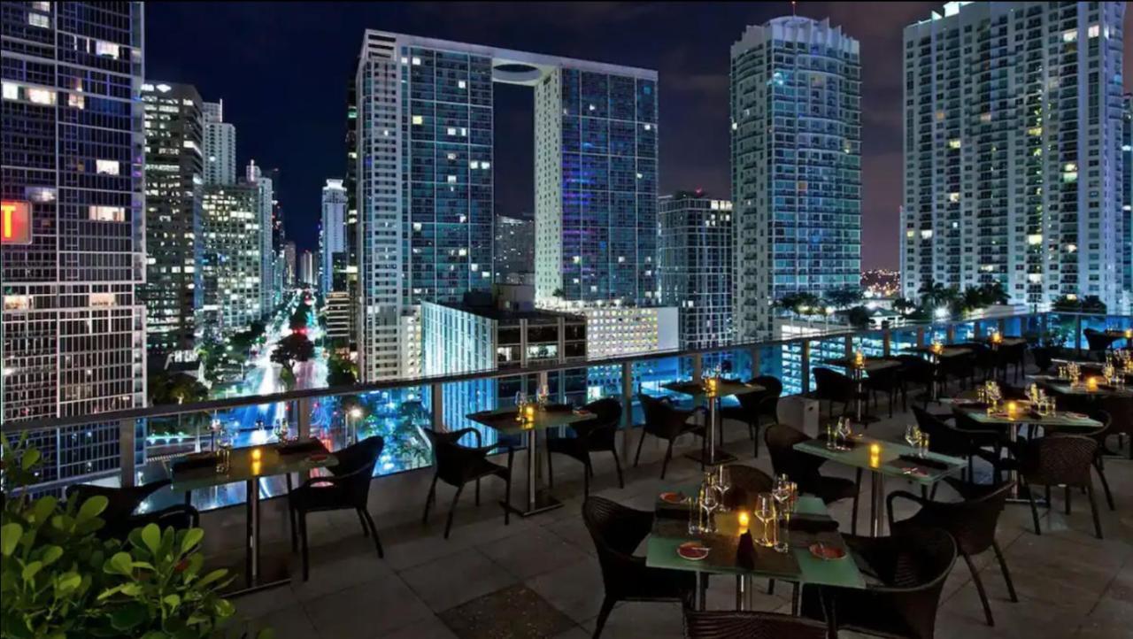 Modern 1 Bed In The Heart Of Brickell With Free Parking Appartement Miami Buitenkant foto