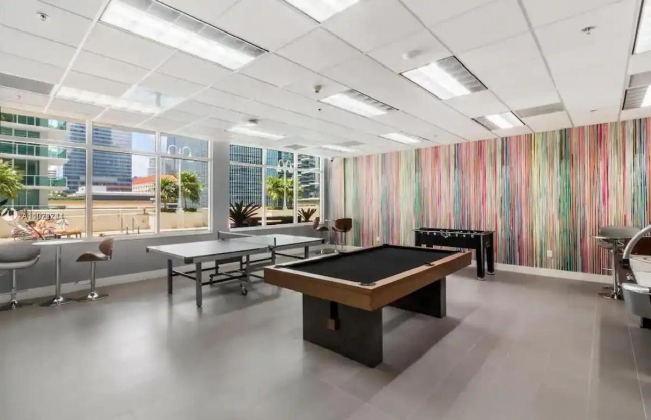 Modern 1 Bed In The Heart Of Brickell With Free Parking Appartement Miami Buitenkant foto