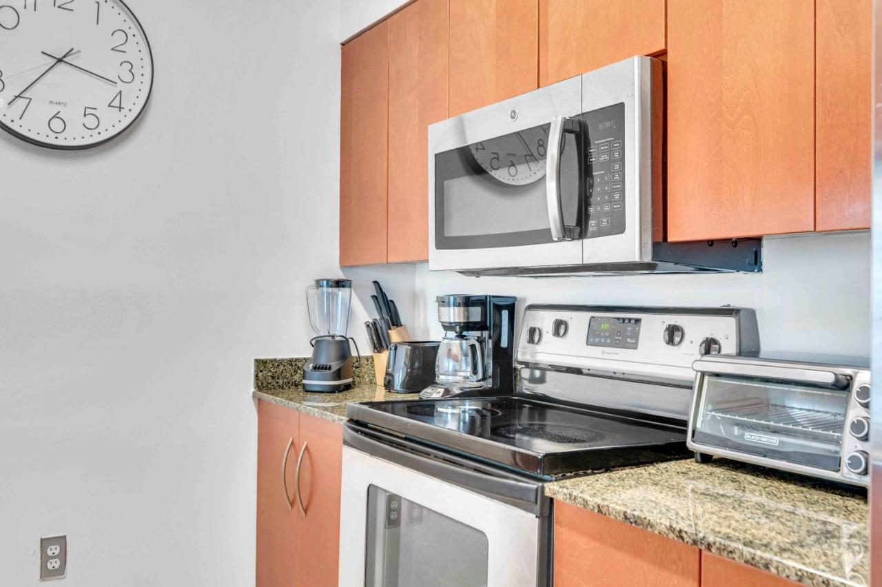Modern 1 Bed In The Heart Of Brickell With Free Parking Appartement Miami Buitenkant foto